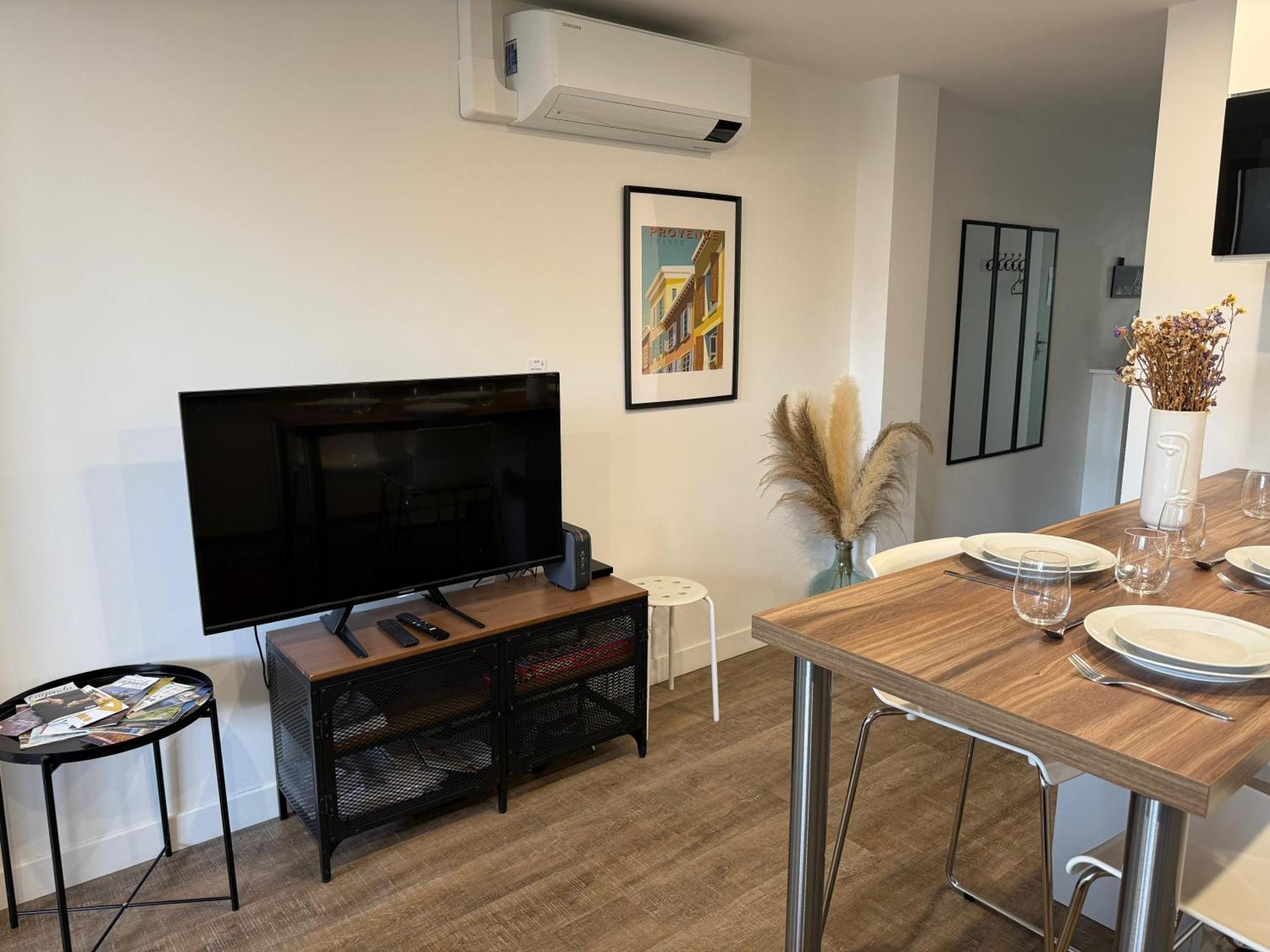 L'Amandier - Joli Appartement T3 Neuf Centre Ville A 2 Pas De La Rotonde Mirabeau Et Des Allees Provencales Αιξ-αν-Προβάνς Εξωτερικό φωτογραφία